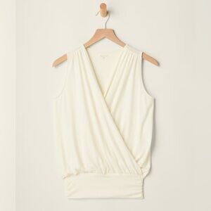 Garnet Hill Essential Banded Surplice Knit Tank Sleeveless Wrap Top Large Crema